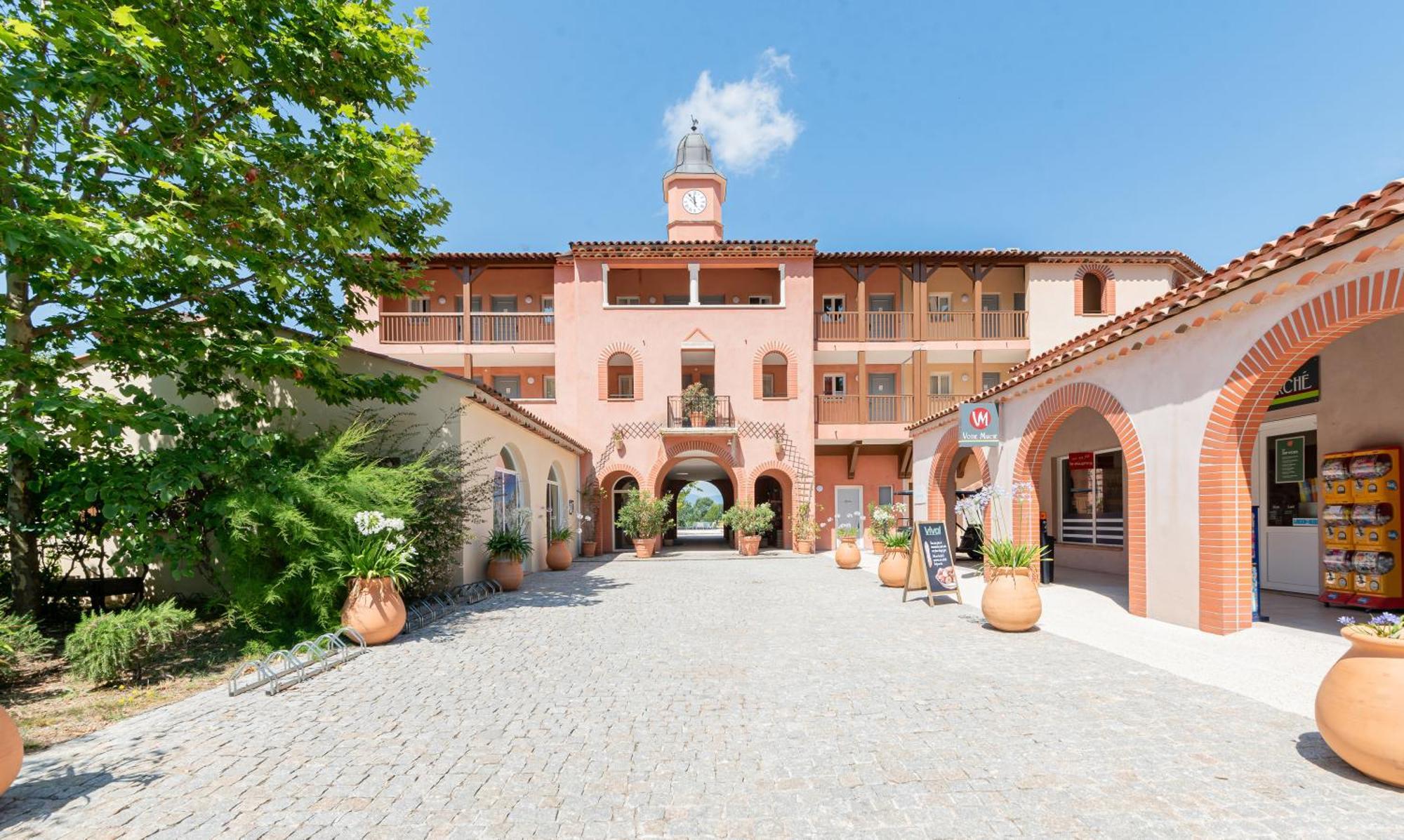 Village Pierre & Vacances Le Rouret Grospierres Zewnętrze zdjęcie